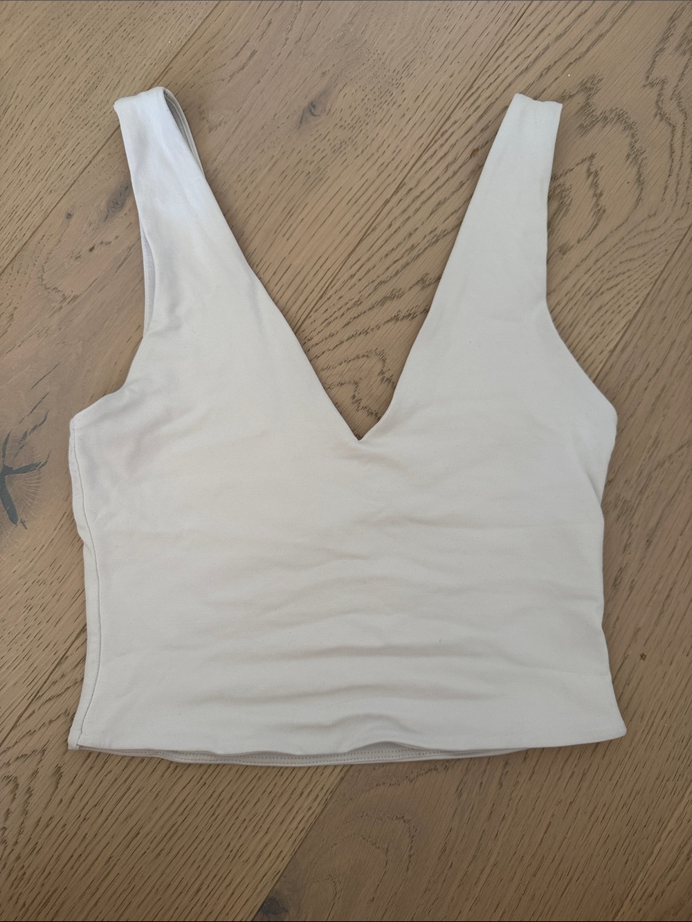 Babaton White V-Neck Crop Tank